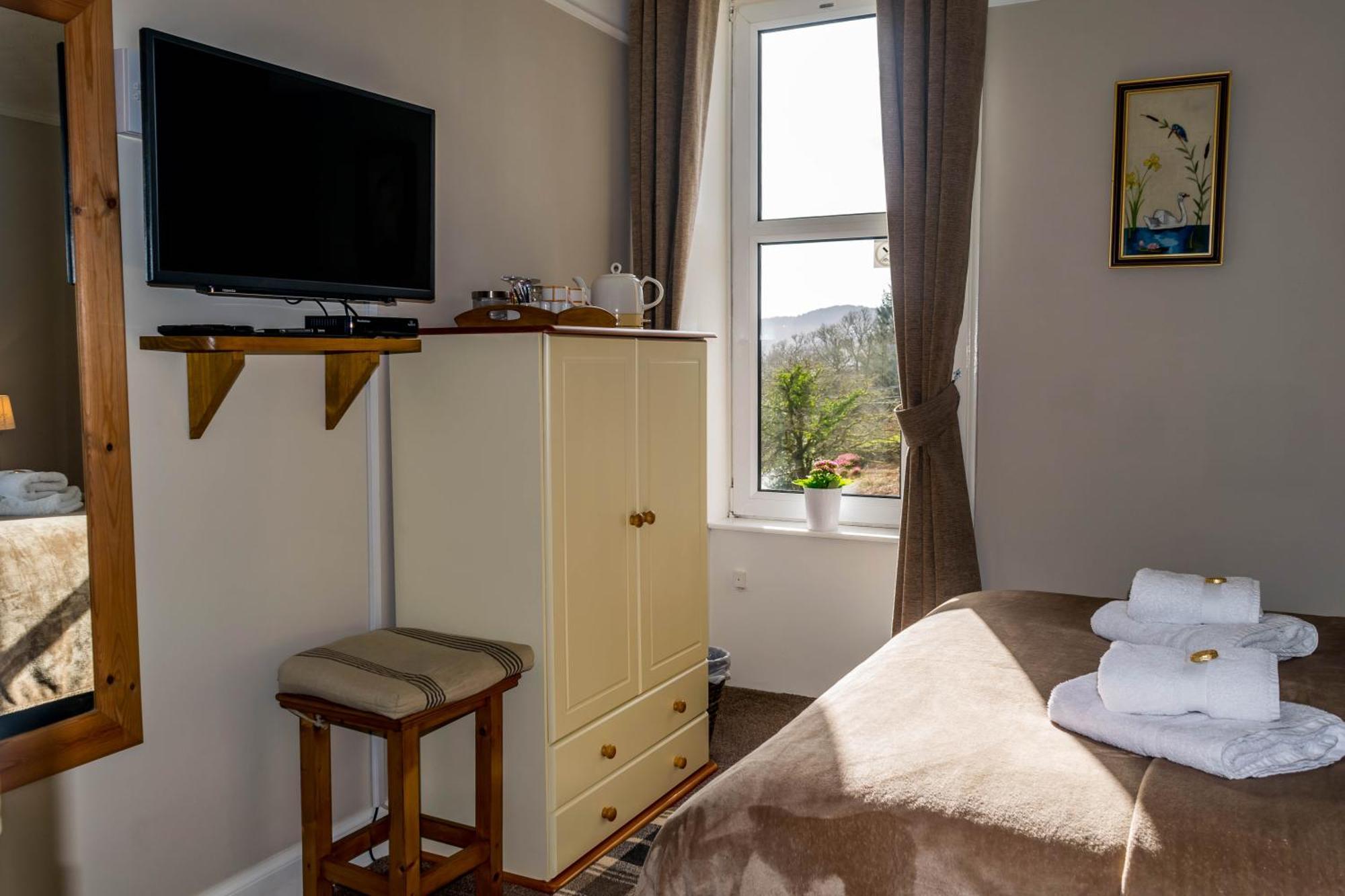 The Tregortha * Tighnabruaich